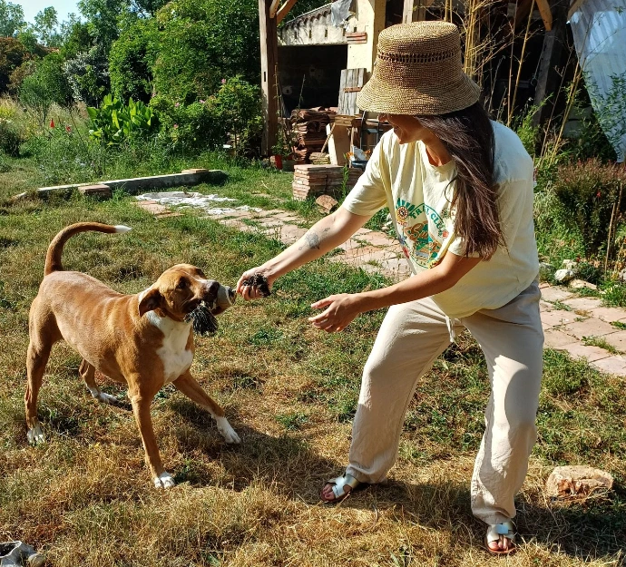 Julie Communier et chien